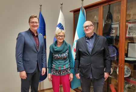 Župan, direktorica in podžupan občine Kočevje